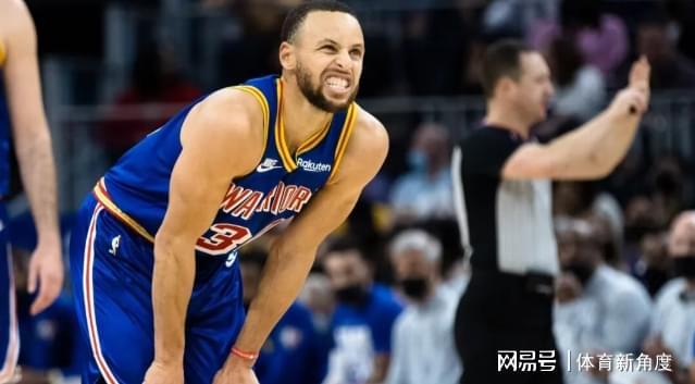 开云APP-突发，直接让库里报销！怪病缠身，3000万白瞎了！太倒霉了