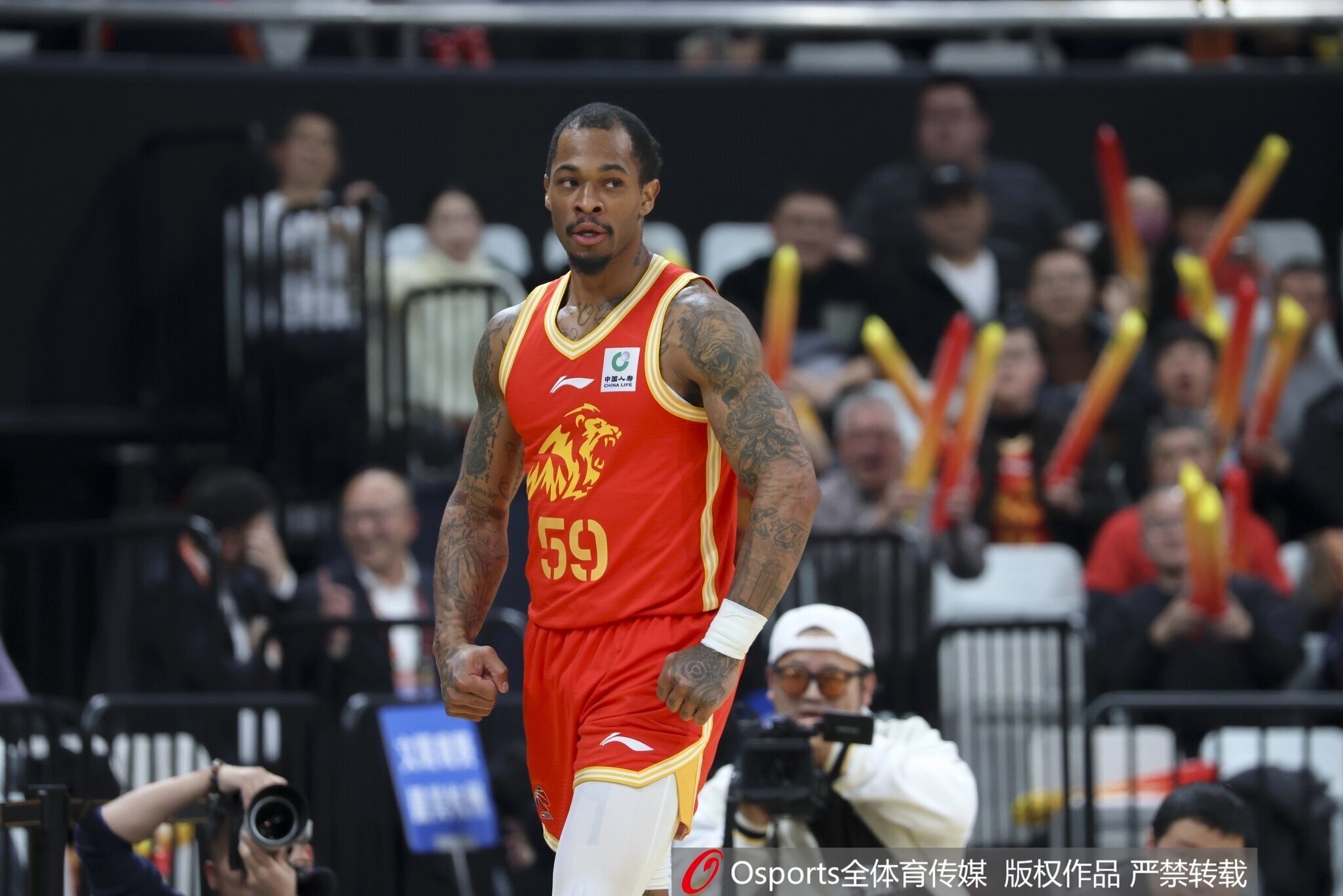 开云官网-差距不小！半场广厦罚球17中15 宁波全队5罚2中