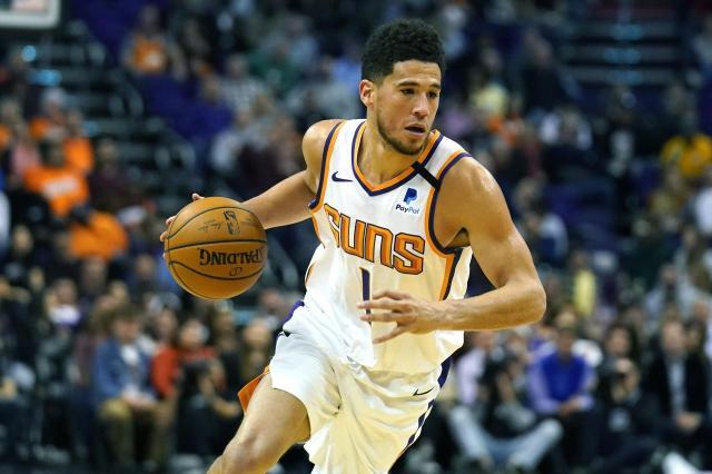 开云官网-从“数据刷子”到西决球队箭头 布克完成生涯蜕变